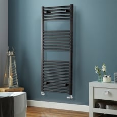 Heatwave Pisa Black Straight Heated Ladder Towel Rail